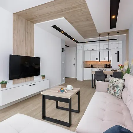Apartament Four Season By Reners *