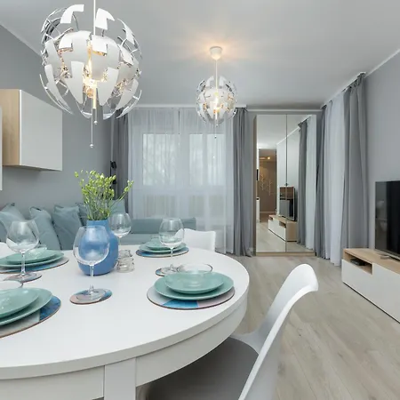 Four Season By Reners Apartament *