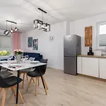 Four Season By Renters Колобжег