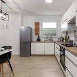 Four Season By Renters *