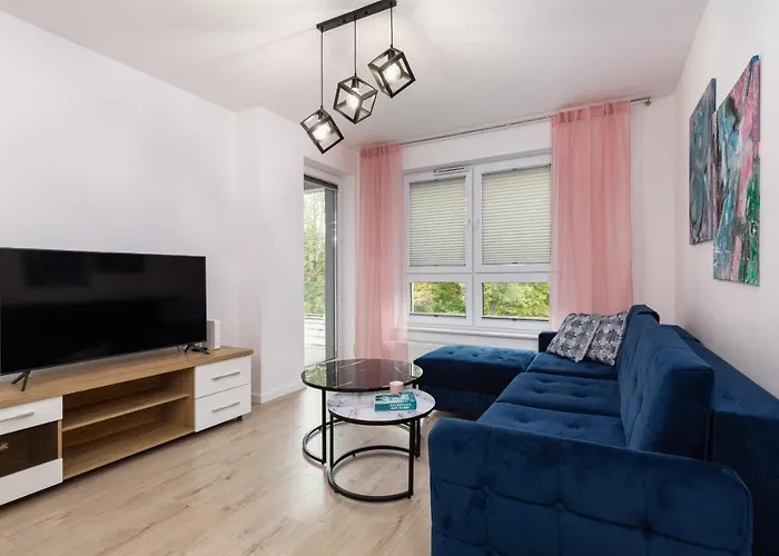 Four Season By Renters Apartment