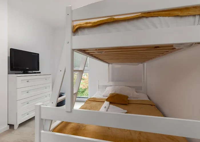 Four Season By Renters