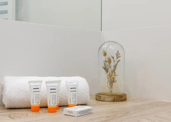 Four Season By Renters Apartment